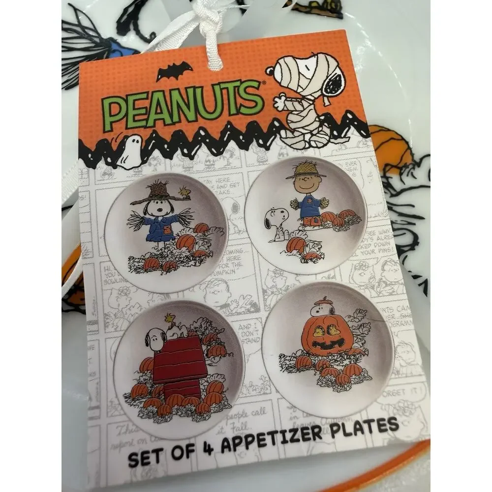 Peanuts Snoopy Scarecrow Pumpkin Set of 4 Appetizer Plates Halloween Fall NEW